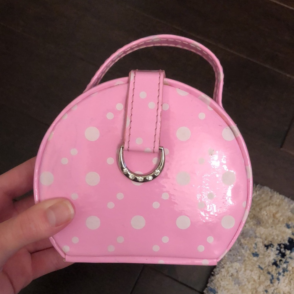 FREE Mini Hardshell Jewelry Case